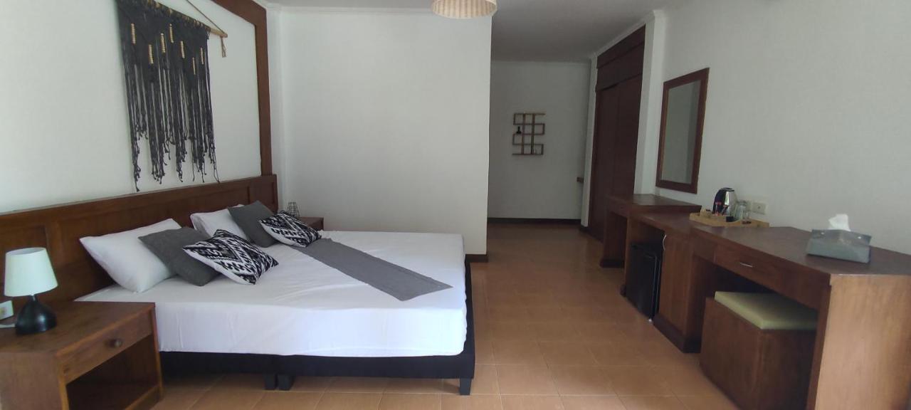 Red Pearl Beach Resort Chaloklum Εξωτερικό φωτογραφία